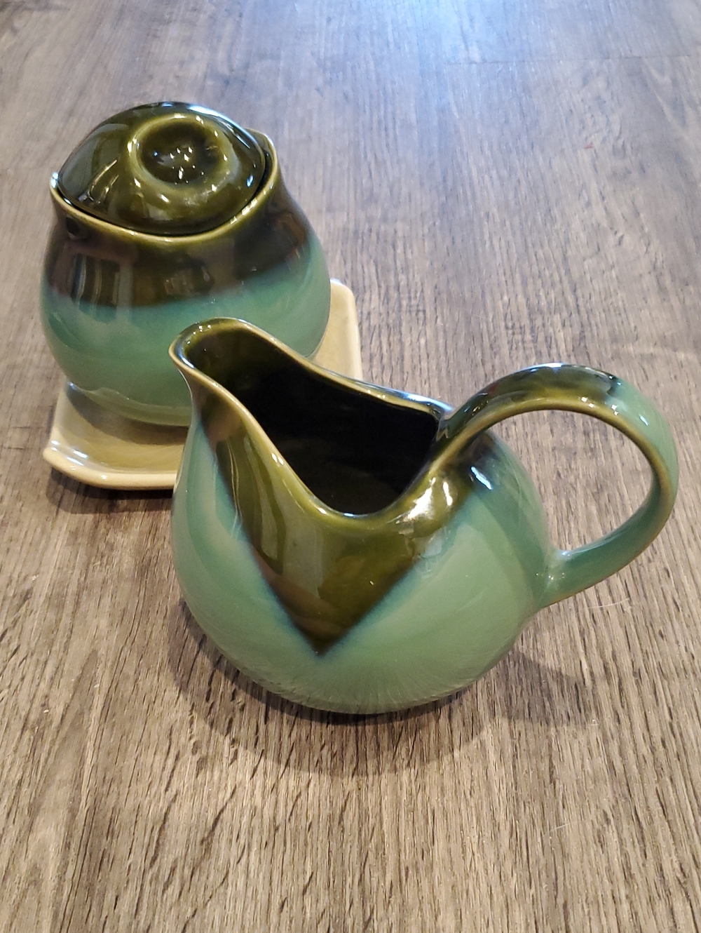 🌀VINTAGE Creamer and Sugar Set